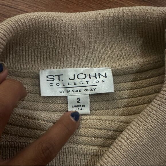 ST.JOHN Elegant Tan Sweater with Pearl Accents - Picture 9 of 10